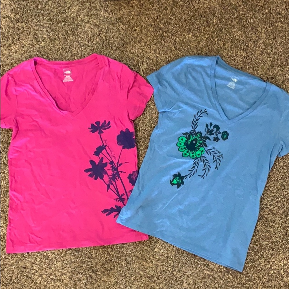 2 Barely Worn The North Face Shirts